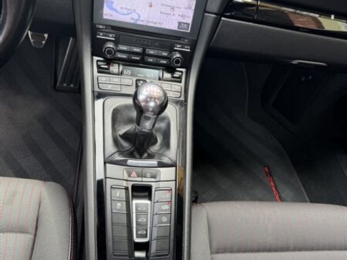 Used 2019 Porsche 911 Carrera T RWD image 43
