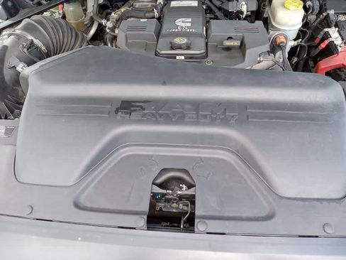 Used 2022 RAM 3500 Tradesman image 37