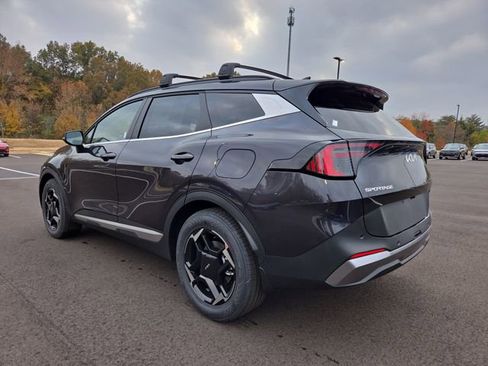 New 2026 Kia Sportage EX w/ EX Panorama Roof Package image 3