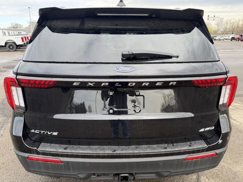 New 2026 Ford Explorer Active AWD/4WD image 6