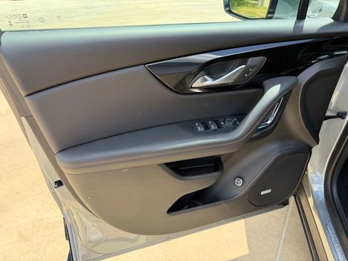 Used 2024 Chevrolet Blazer RS w/ Driver Confidence II Package image 10