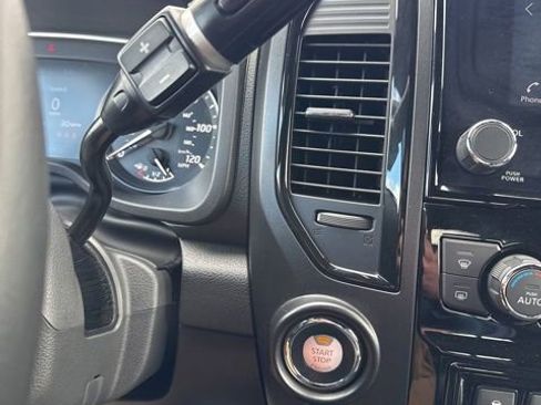 Certified 2024 Nissan Titan SV w/ SV Convenience Package image 35