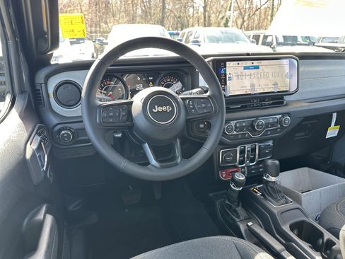 New 2026 Jeep Gladiator Willys image 17
