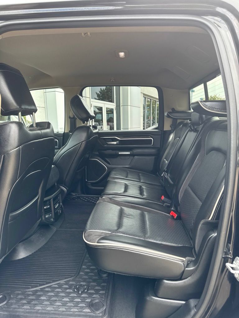 Used 2019 RAM 1500 Laramie w/ Trailer Tow Group AWD/4WD image 5