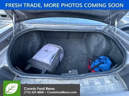 Used 2015 Dodge Challenger R/T Plus RWD image 7