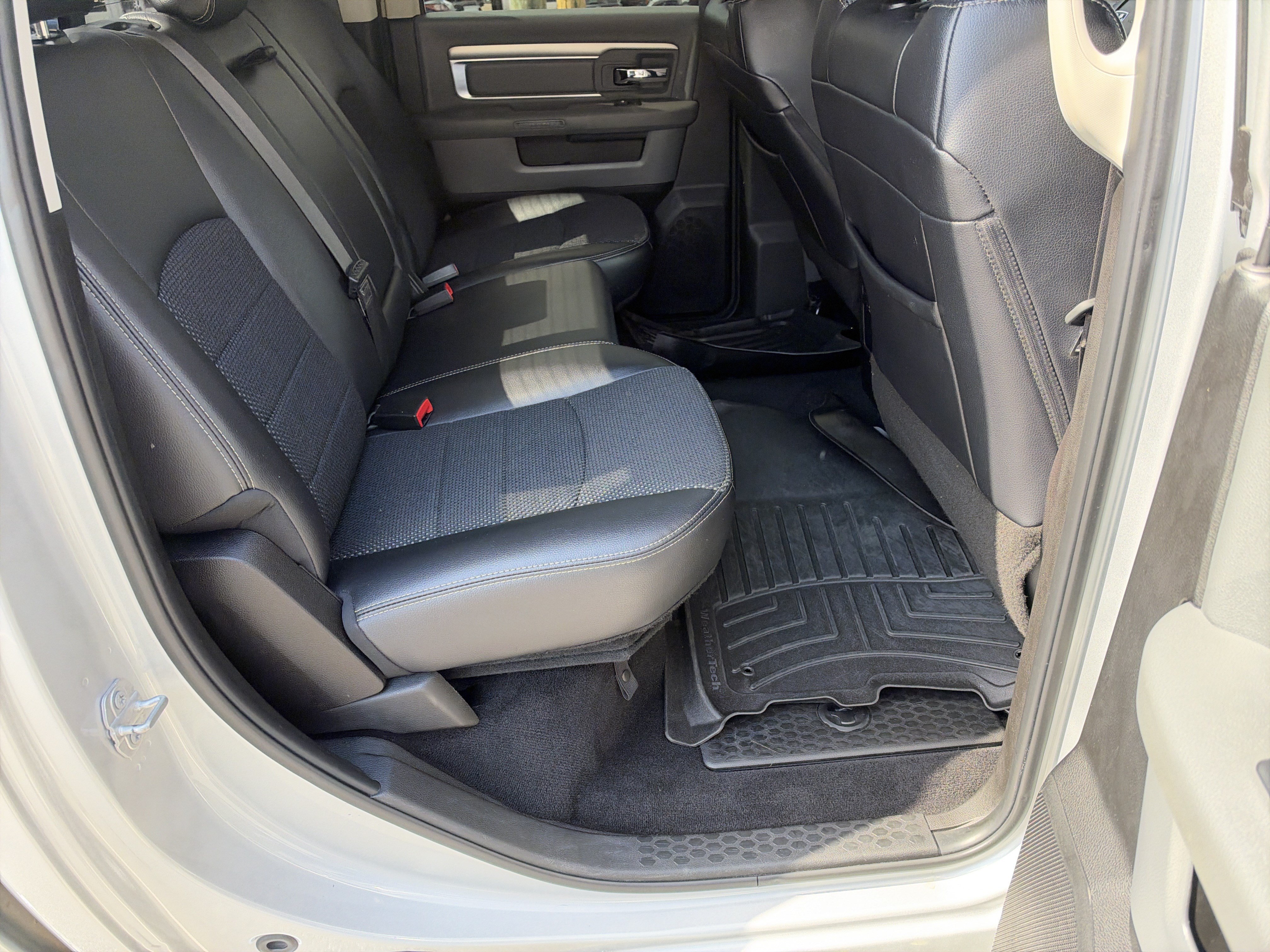 Used 2018 RAM 2500 Big Horn AWD/4WD image 18