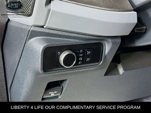 Used 2024 Ford Bronco Everglades image 10