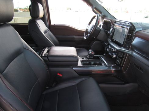 Used 2023 Ford F150 Lariat image 8