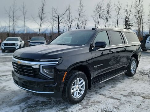 Certified 2026 Chevrolet Suburban LS image 1