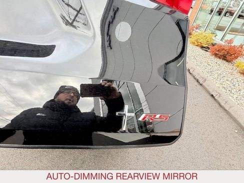 Used 2021 Chevrolet Traverse RS w/ LPO, Floor Liner Package image 15