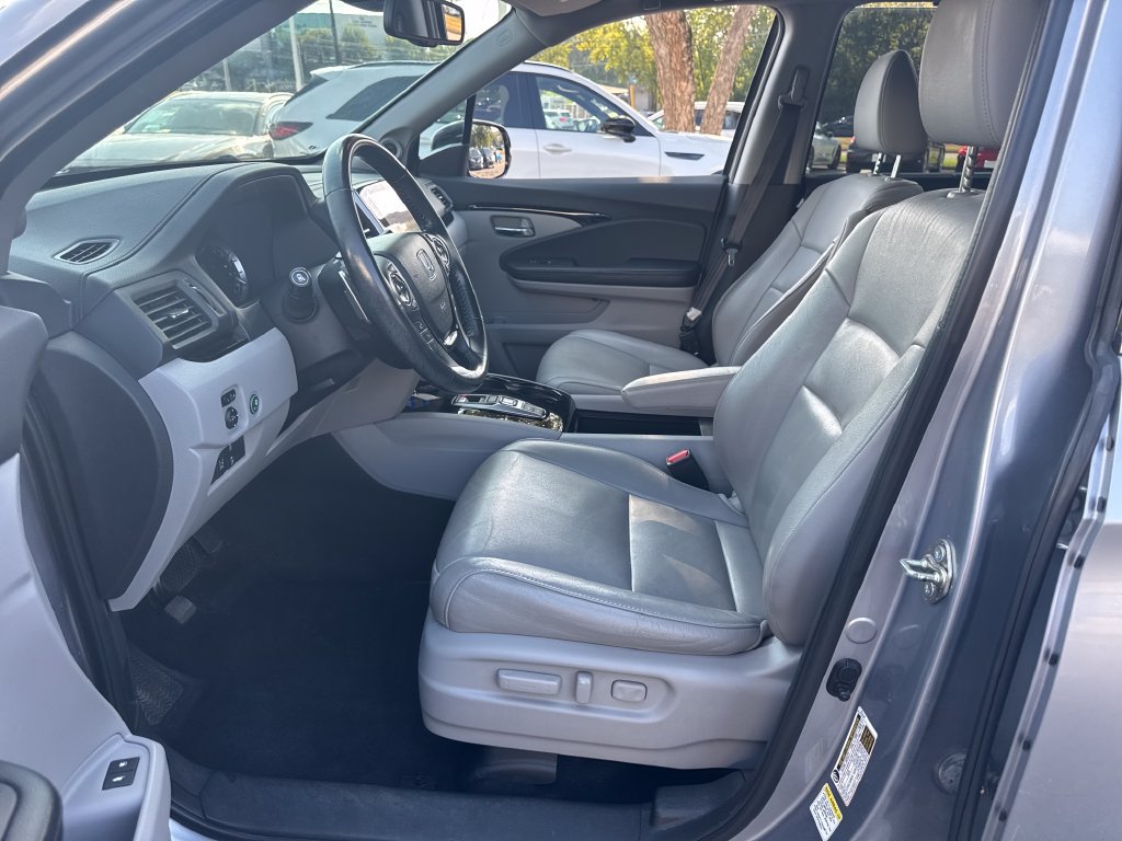 Used 2016 Honda Pilot Touring image 9