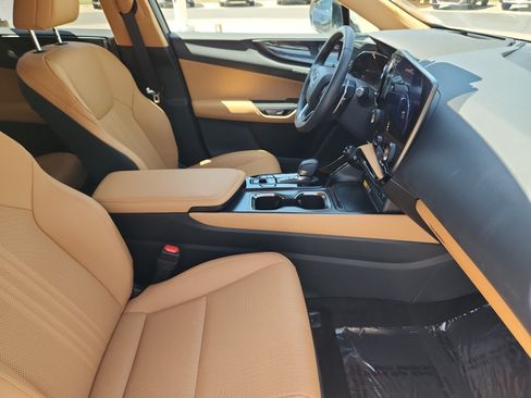 Certified 2025 Lexus NX 350h AWD w/ Cold Area Package image 19