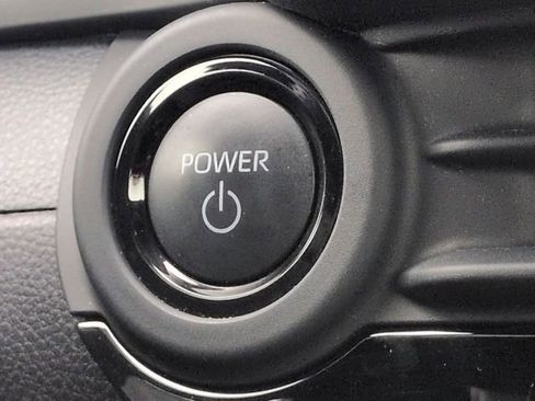 Certified 2023 Toyota Crown Limited image 20