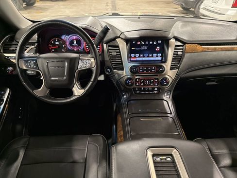 Used 2016 GMC Yukon XL Denali w/ Open Road Package image 13