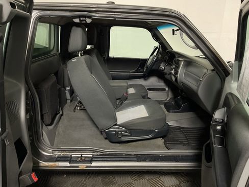 Used 2011 Ford Ranger XLT image 26