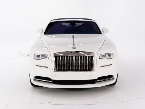 Certified 2018 Rolls-Royce Dawn image 9