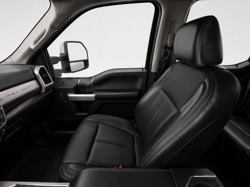 Used 2021 Ford F250 Lariat AWD/4WD image 19