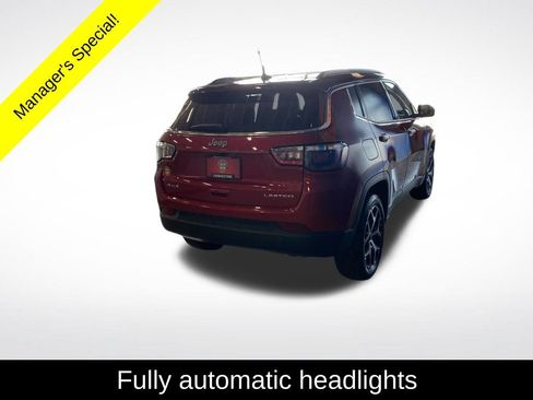 Used 2025 Jeep Compass Limited AWD/4WD image 17