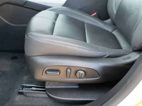 Used 2023 Chevrolet Blazer LT image 20