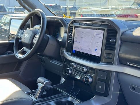 Used 2023 Ford F150 Lightning XLT image 26