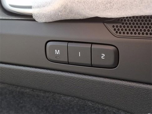 New 2026 Volvo XC40 B5 Plus w/ Protection Package Premier image 8