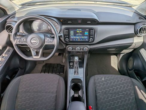 Used 2024 Nissan Kicks SV FWD image 24