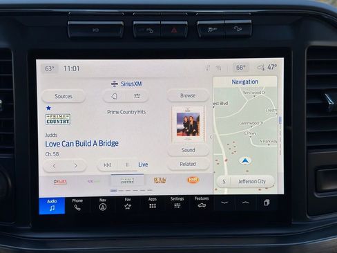 Certified 2024 Ford F250 Lariat w/ Lariat Ultimate Package image 16