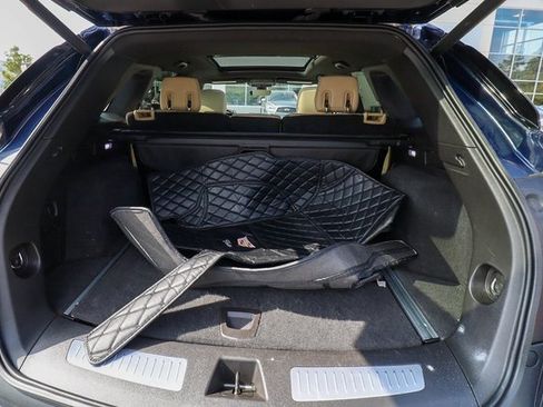 Used 2017 Cadillac XT5 Luxury w/ Driver Awareness Package image 46