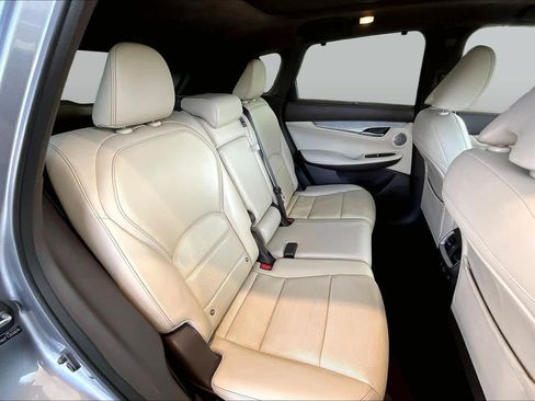 Used 2019 INFINITI QX50 Essential w/ Sensory Package FWD image 21