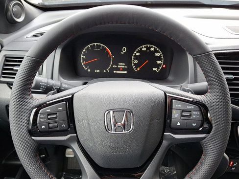 New 2026 Honda Ridgeline Black Edition image 18