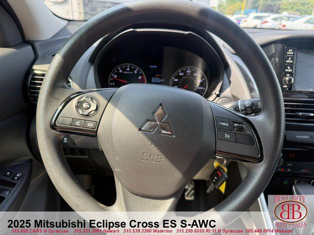 Used 2025 Mitsubishi Eclipse Cross ES AWD/4WD image 13