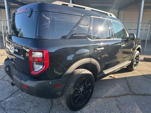 Used 2025 Ford Bronco Sport Badlands image 6