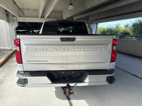 Used 2021 Chevrolet Silverado 1500 LT RWD image 14