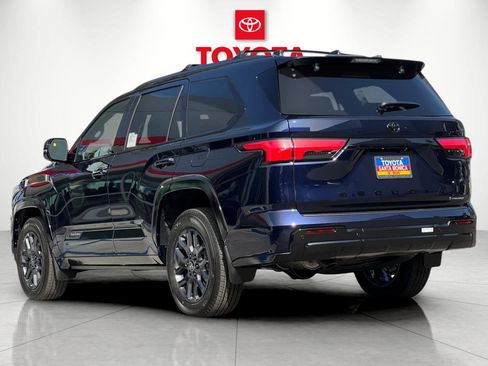 New 2026 Toyota Sequoia Platinum image 5
