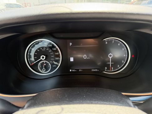 Used 2026 Genesis G70 2.5T AWD/4WD image 17