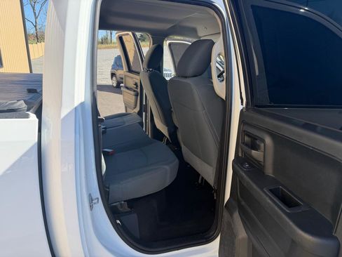 Used 2019 RAM 1500 Express w/ Express Value Package image 11