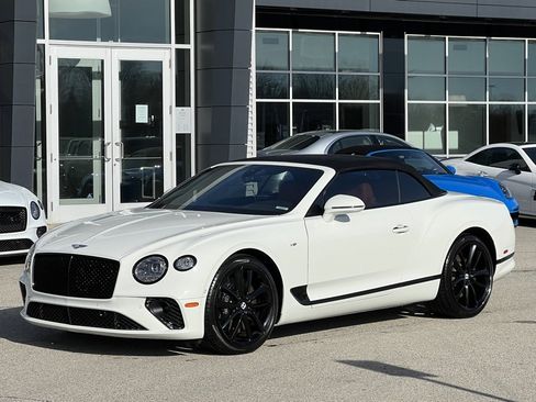 Used 2021 Bentley Continental GT image 10