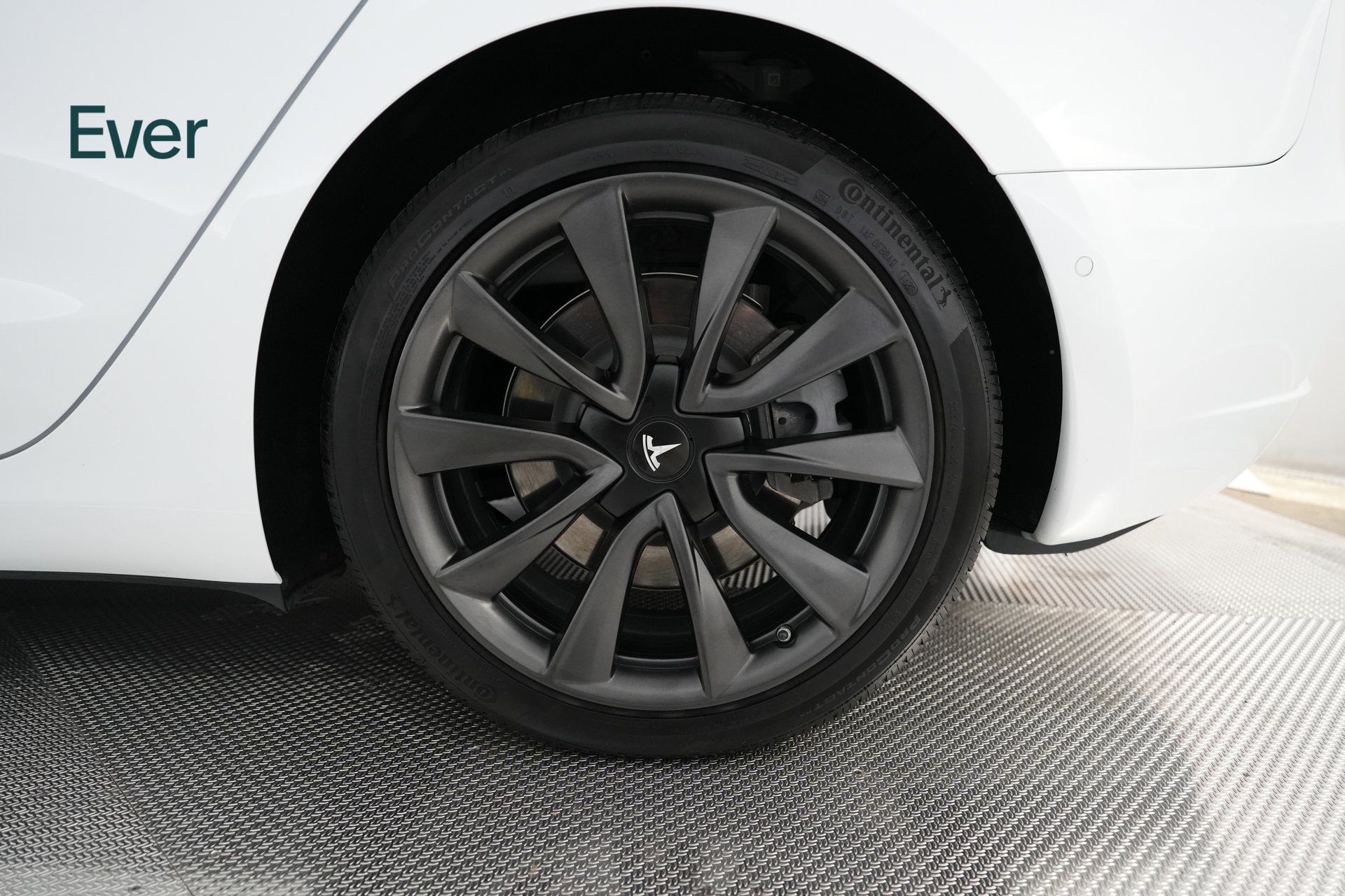 Used 2019 Tesla Model 3 Standard Range RWD image 9