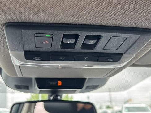 New 2026 Nissan Rogue Platinum AWD/4WD image 21