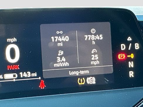 Used 2024 Volkswagen ID.4 S image 12