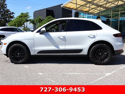Used 2018 Porsche Macan AWD/4WD image 6