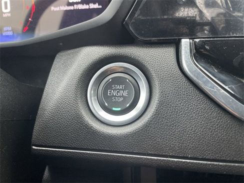 Used 2024 Chevrolet Colorado Trail Boss w/ Technology Package image 17