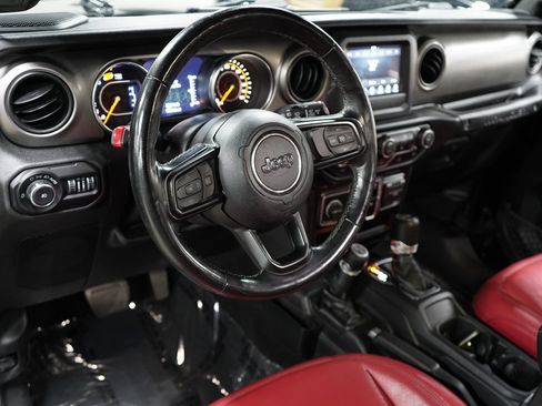 Used 2020 Jeep Wrangler Unlimited Sport AWD/4WD image 10