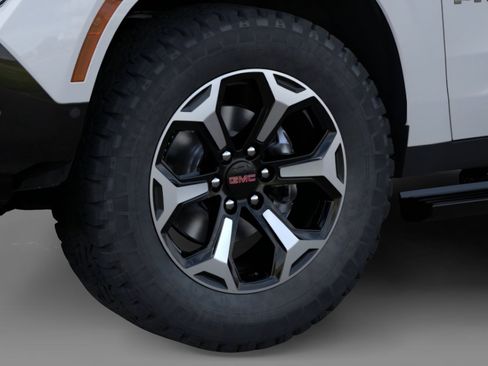 New 2026 GMC Yukon AT4 w/ AT4 Premium Plus Package AWD/4WD image 9