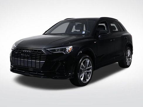 Certified 2025 Audi Q3 2.0T Premium w/ Convenience Package AWD/4WD image 1