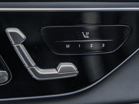 New 2025 Mercedes-Benz GLC 350e 4MATIC image 34