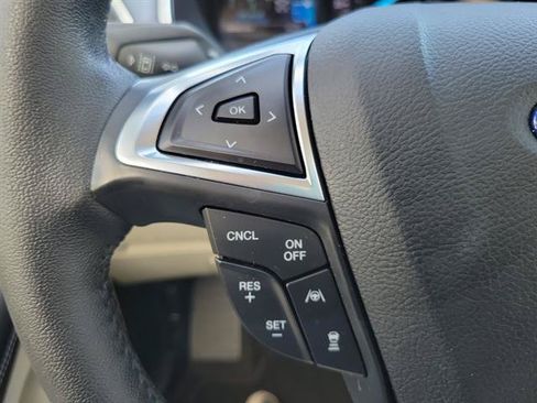 Used 2019 Ford Edge Titanium w/ Equipment Group 301A FWD image 43