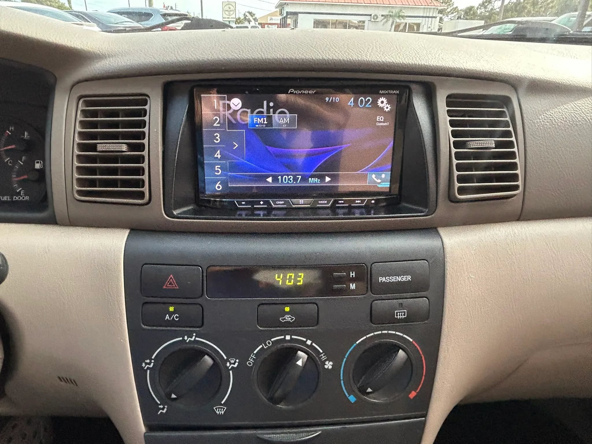 Used 2004 Toyota Corolla CE FWD image 27
