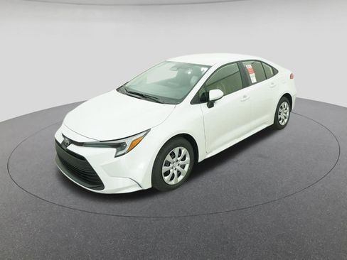 New 2026 Toyota Corolla LE image 1