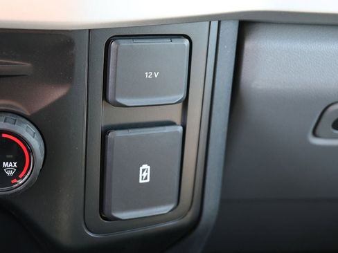 Used 2024 Ford F550 4x4 Regular Cab Super Duty image 25